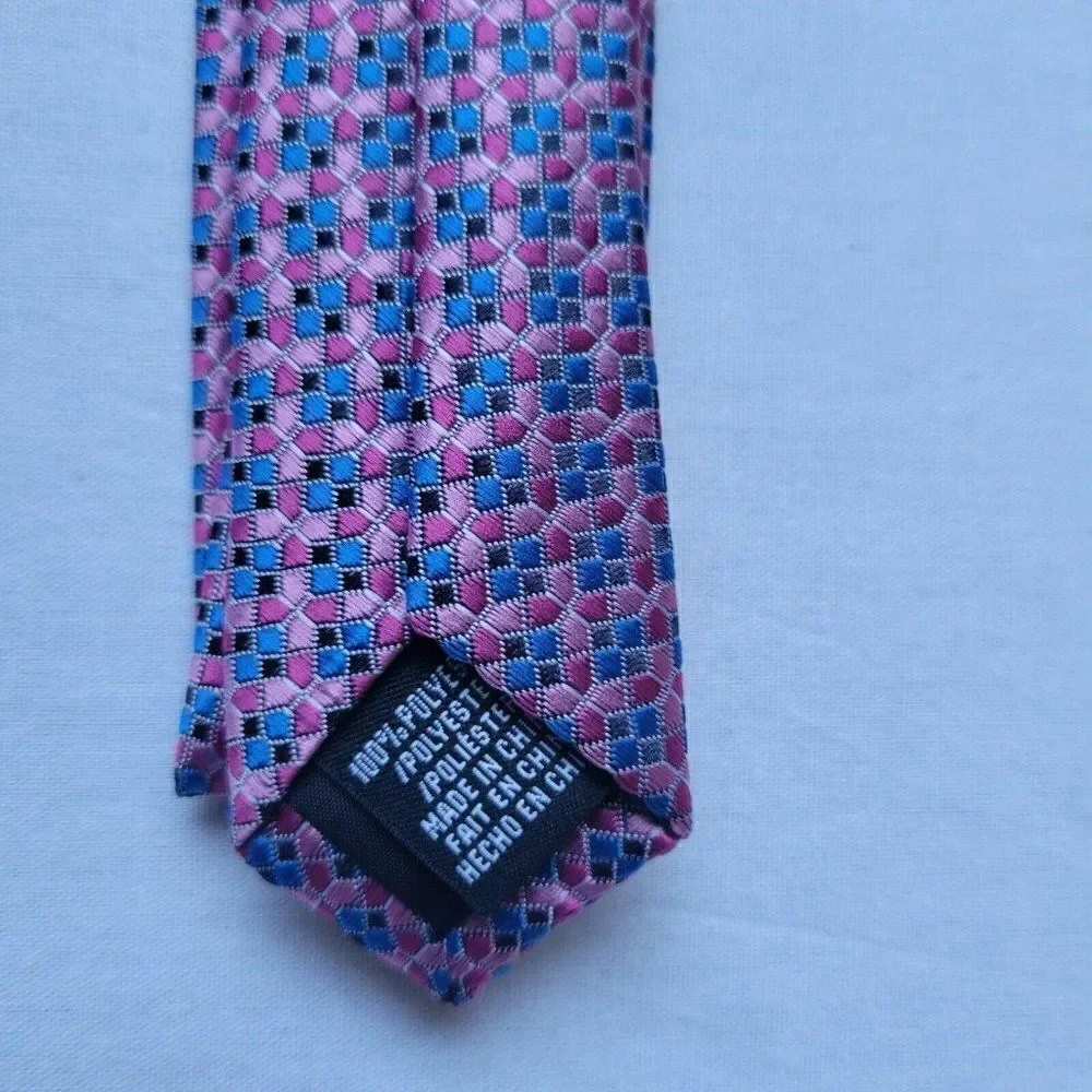 Men's Perry Ellis Designer Neck Tie